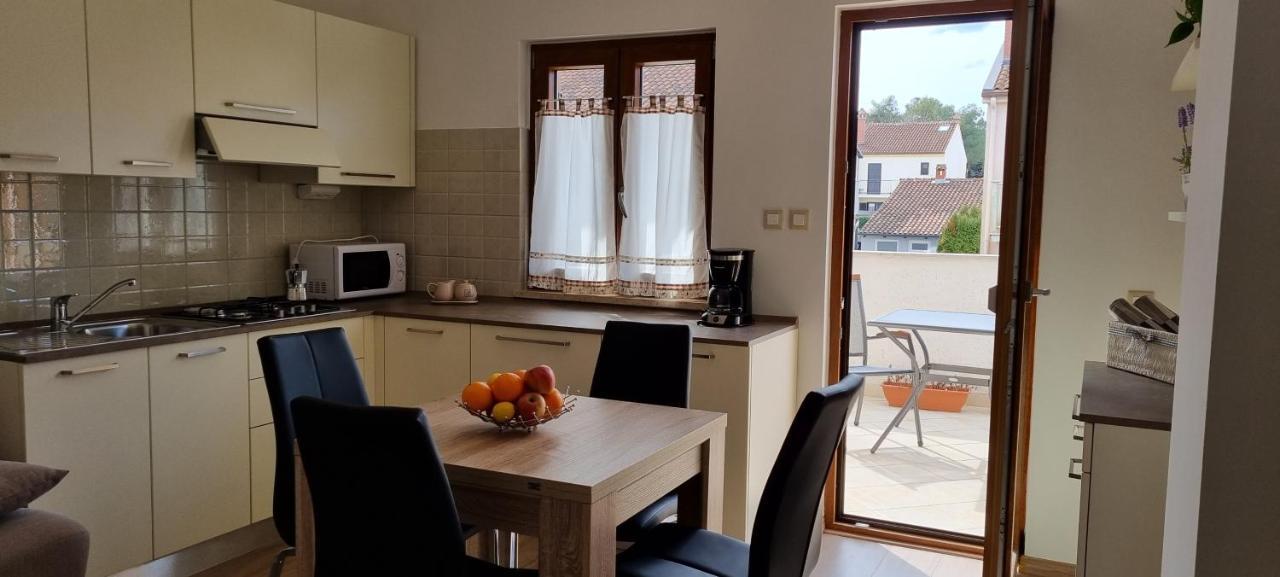 רוביני N&G Apartments מראה חיצוני תמונה
