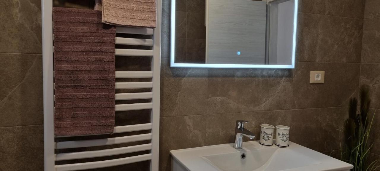 רוביני N&G Apartments מראה חיצוני תמונה