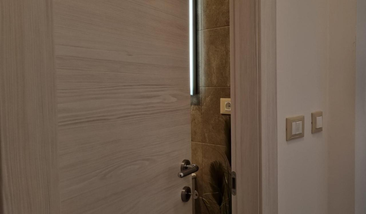 רוביני N&G Apartments מראה חיצוני תמונה
